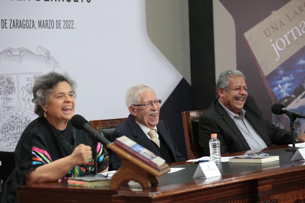 Presentan “Una larga jornada”, autobiografía de Mendoza Berrueto
