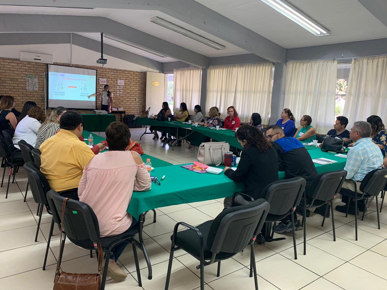 En los viernes de “consejo técnico” habrá pláticas para alumnos