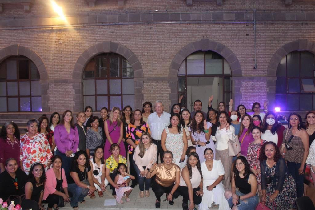 Reafirma Municipio compromiso con desarrollo integral de la mujer