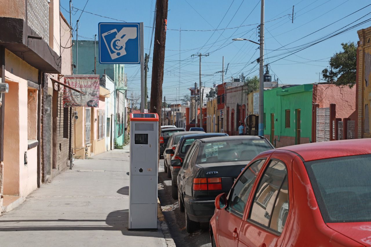 Invitan a vecinos del centro a tramitar permiso especial de estacionamiento