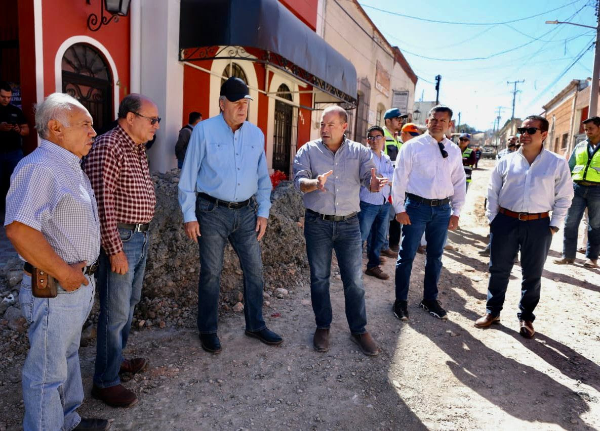 Supervisan rehabilitación de la calle General Cepeda