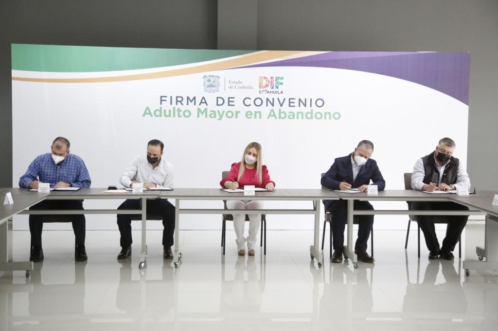Coordinan acciones para brindar atención integral a los adultos mayores