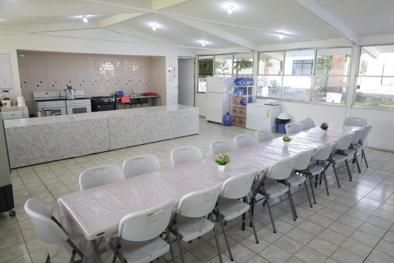 Transforman instalaciones del DIF Parras