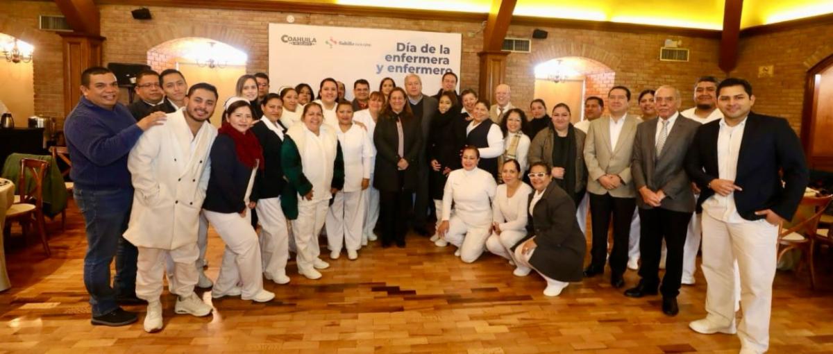 Reconoce Saltillo a enfermeras y enfermeros