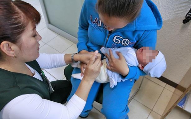 Invita IMSS Coahuila a vacunarse contra sarampión