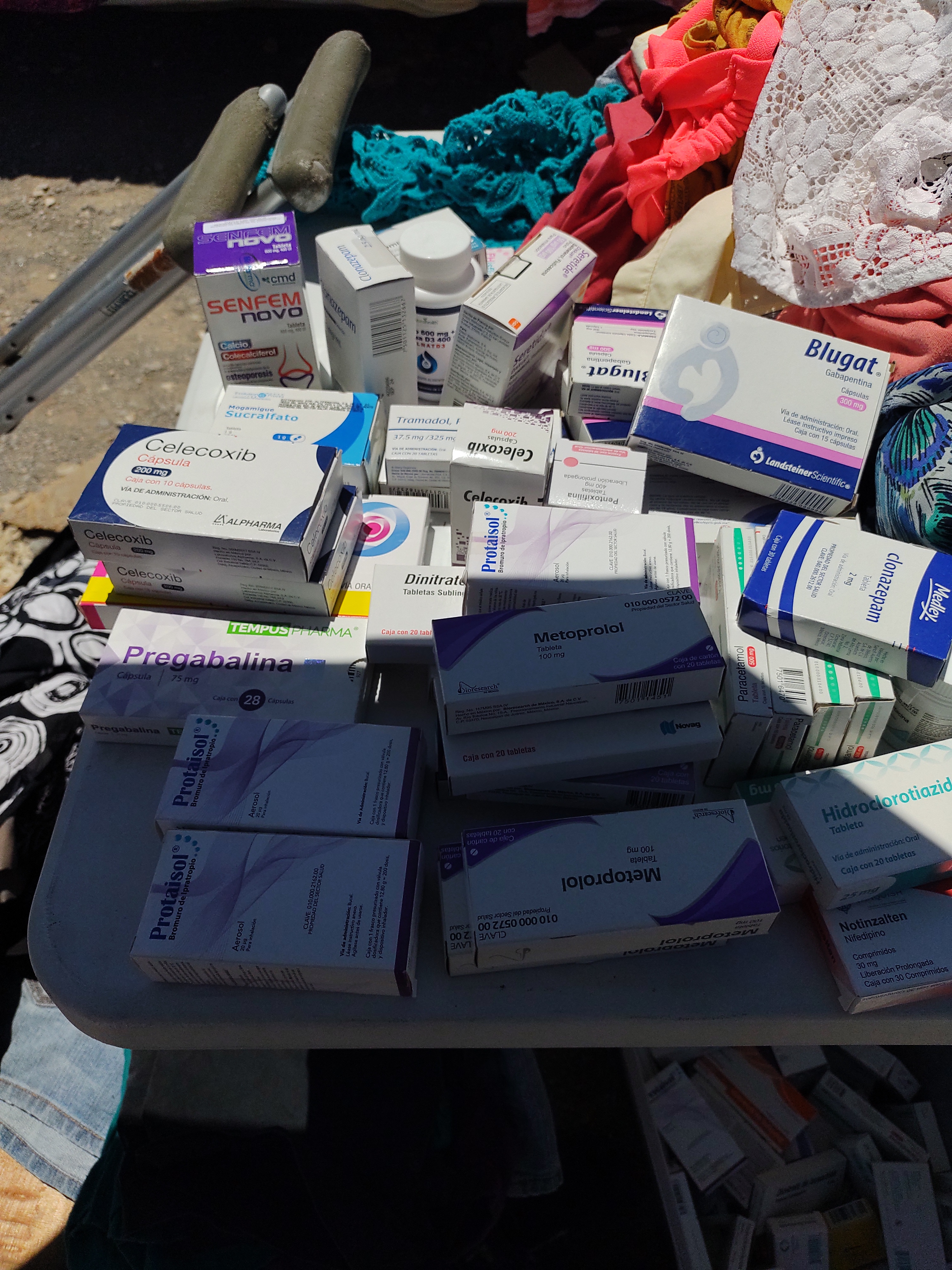 Descontrolada venta de fármacos en tianguis