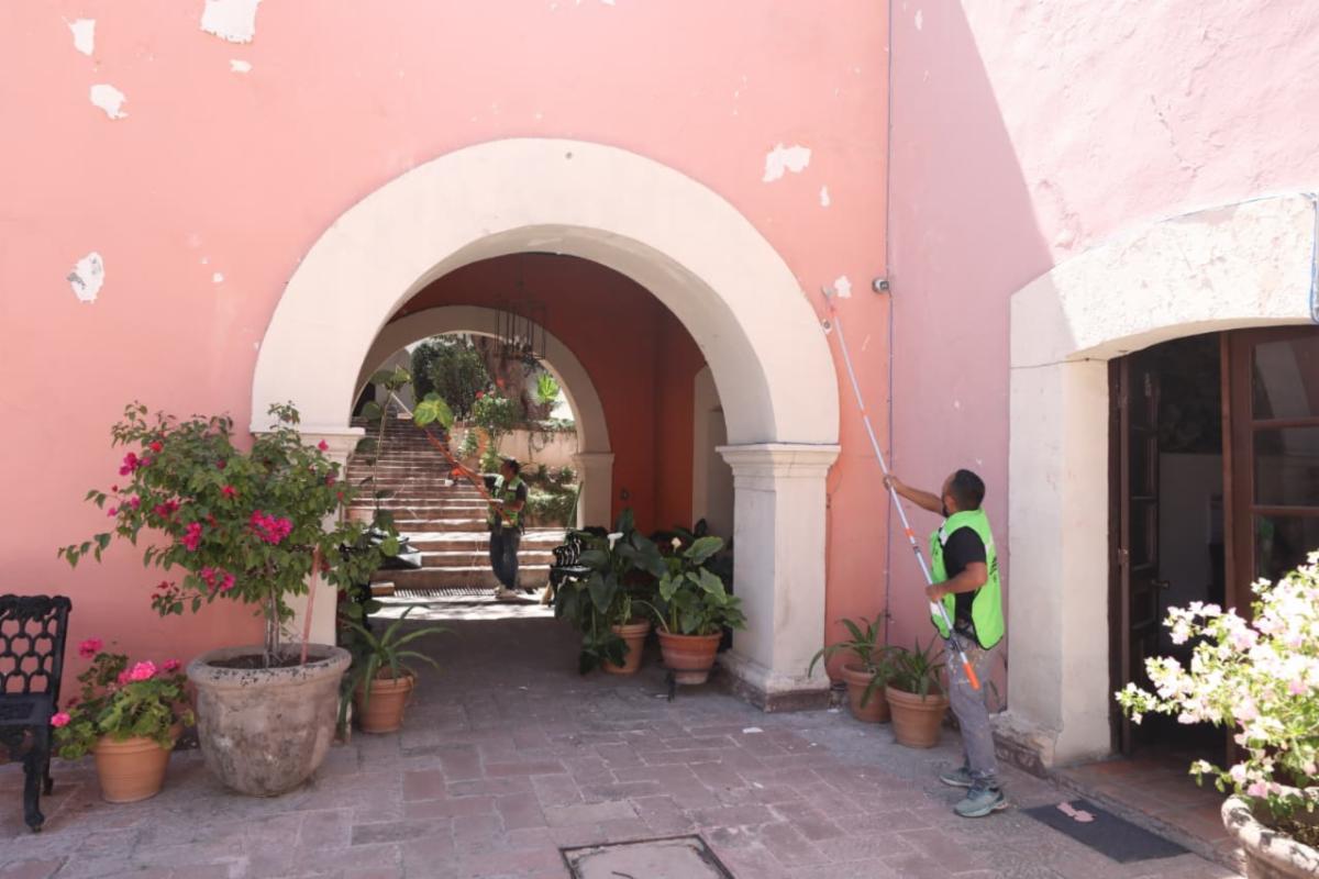 Realiza Saltillo trabajos de embellecimiento del Recinto de Juárez