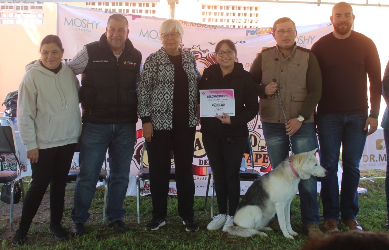 Premia Coahuila a ganadores en concursos de mascotas consentidas