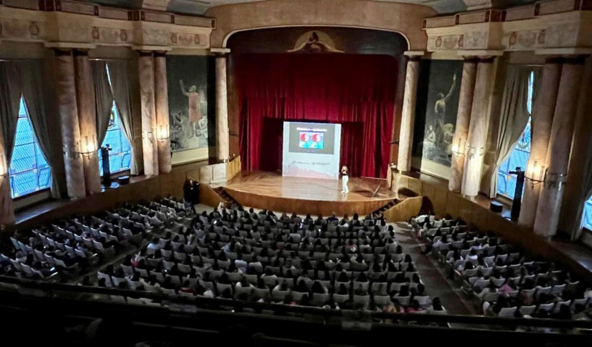 Considera Saltillo éxito en conferencia de Jessica Fernández