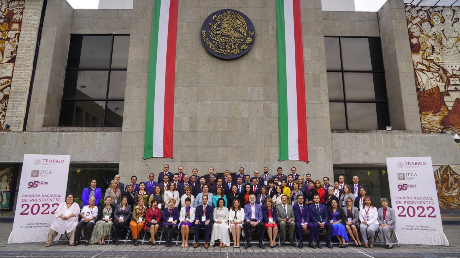 Debe cerrar Junta Federal de Conciliación y Arbitraje ‘con el nombre en alto’