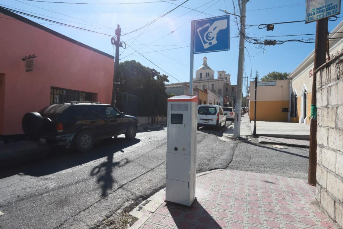 Concluye instalación de Parquímetros en el Centro Histórico