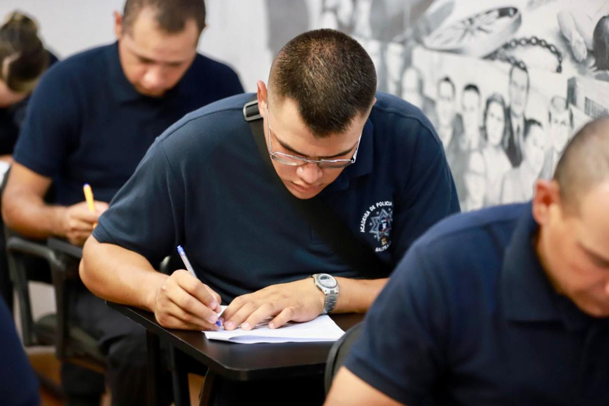 Refuerza Saltillo la formación de policías municipales