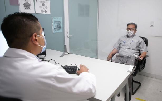 Promueve IMSS detección oportuna del cáncer de próstata